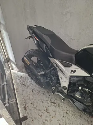 TVS Apache RTR 160 2v Refresh X-connect 2022 Black