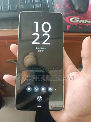 মোটোলোরা এজ ৭০ ২৫৬ জিবি