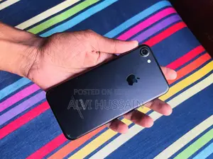 Apple iPhone 7 32 GB Black