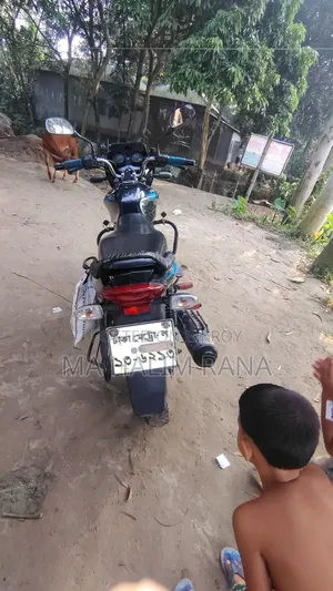 New Bajaj Discover 135 2009 Black