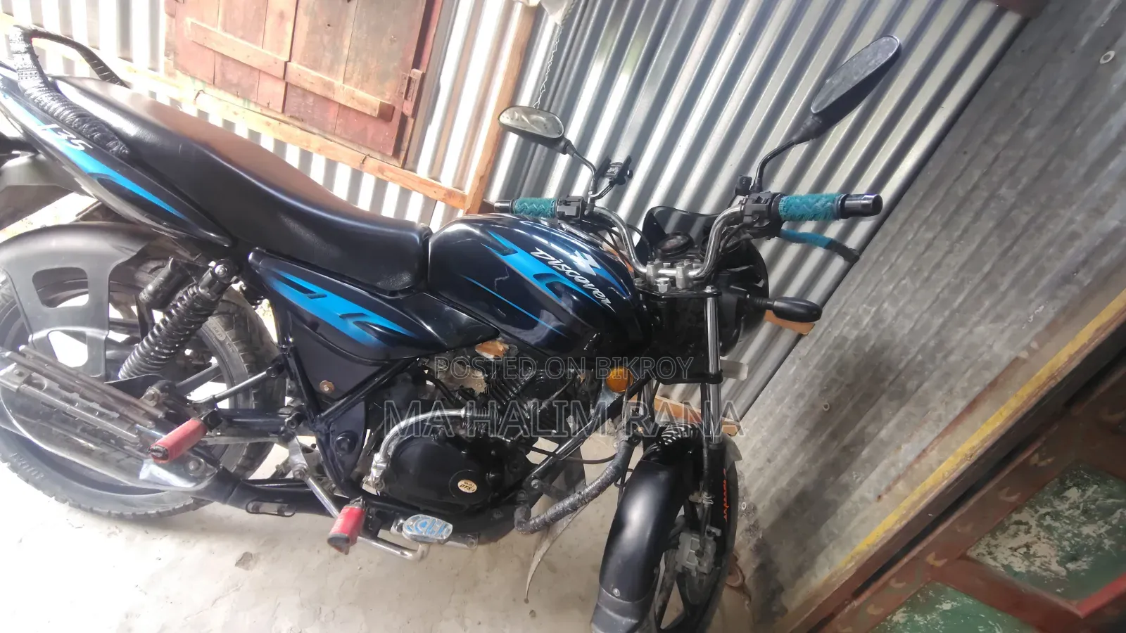 New Bajaj Discover 135 2009 Black