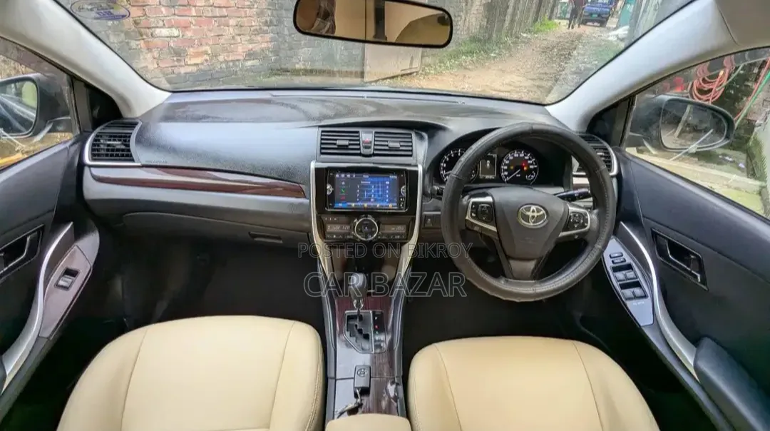 Toyota Premio 1.5 FWD 2017 Black