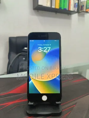 Apple iPhone 8 64 GB Black