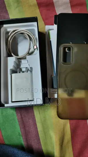 Infinix ২৫৬ জিবি ব্ল্যাক