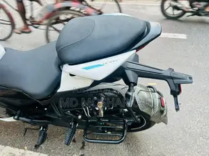 CFMoto 300SR 2025 White