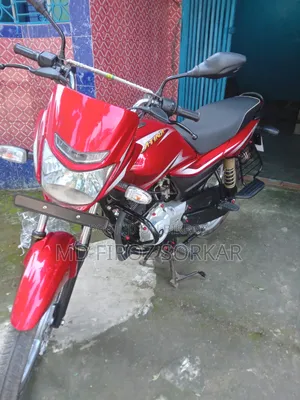 Bajaj Platina 100 2026 Red