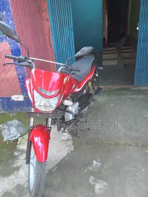 Bajaj Platina 100 2026 Red