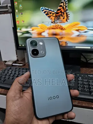 iQOO 256 GB