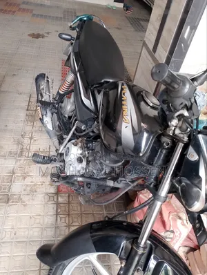 বাজাজ প্লাটিনা ১০০ ২০২১ ব্ল্যাক