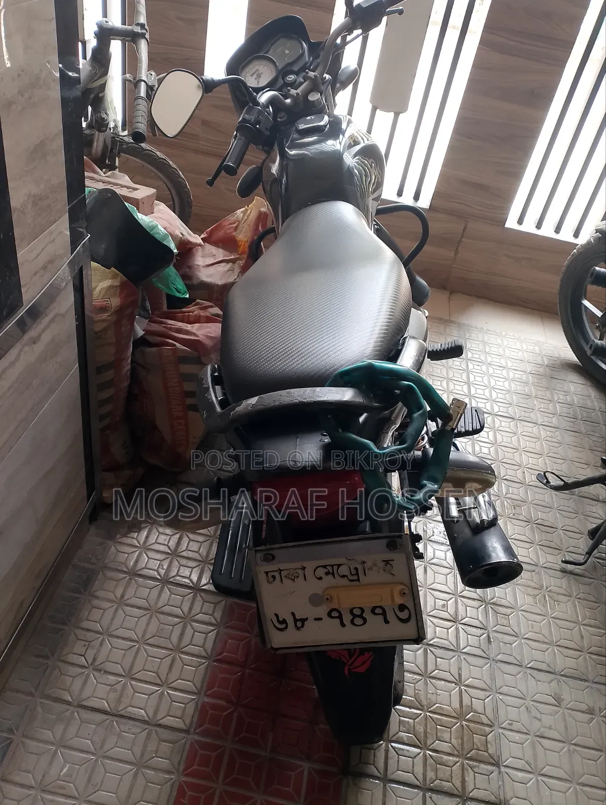 বাজাজ প্লাটিনা ১০০ ২০২১ ব্ল্যাক