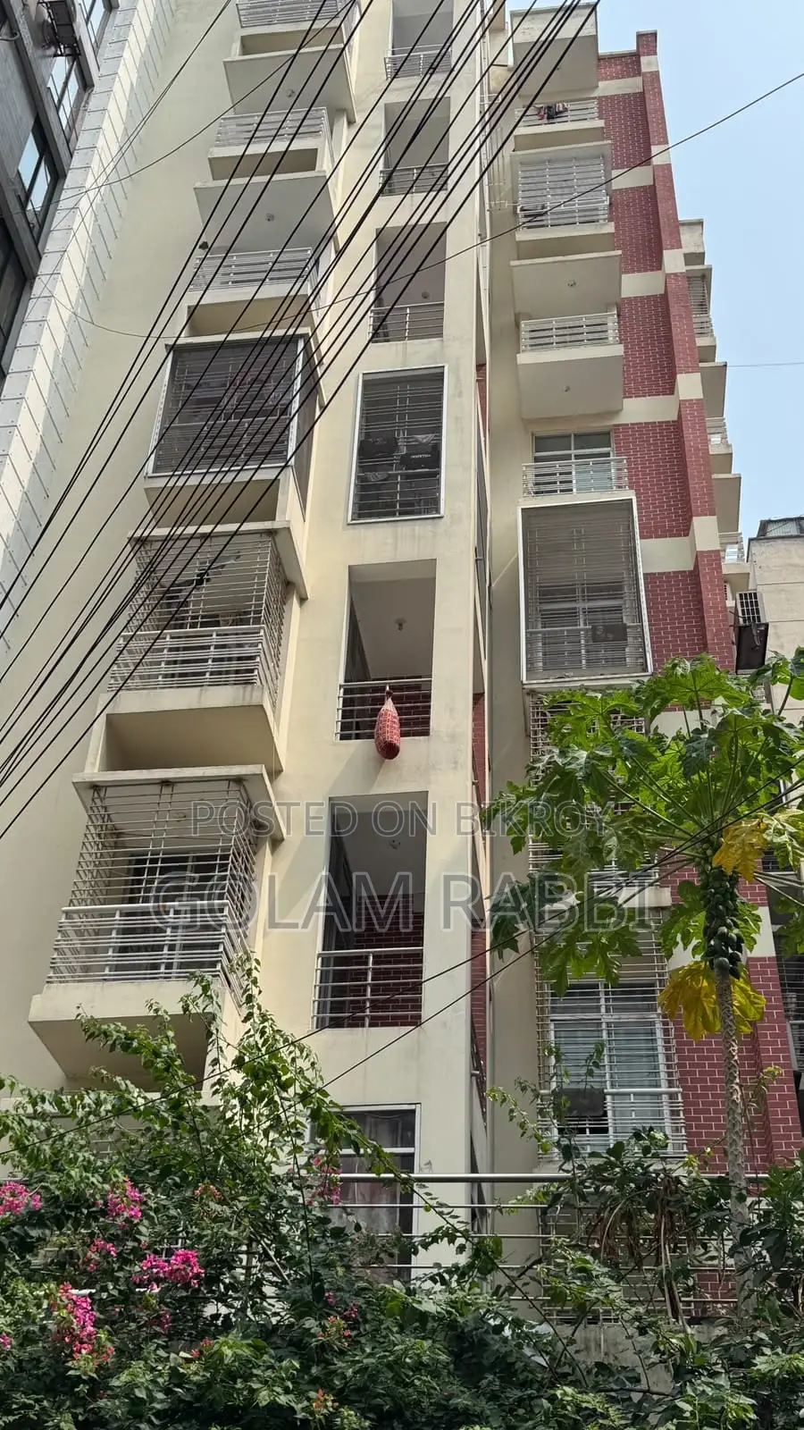 Furnished 3-bedroom Apartment in Bashundhara for sale