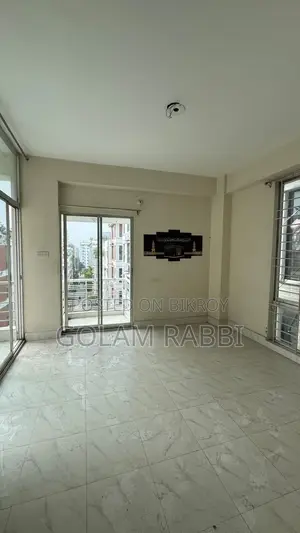 Furnished 3-bedroom Apartment in Bashundhara for sale