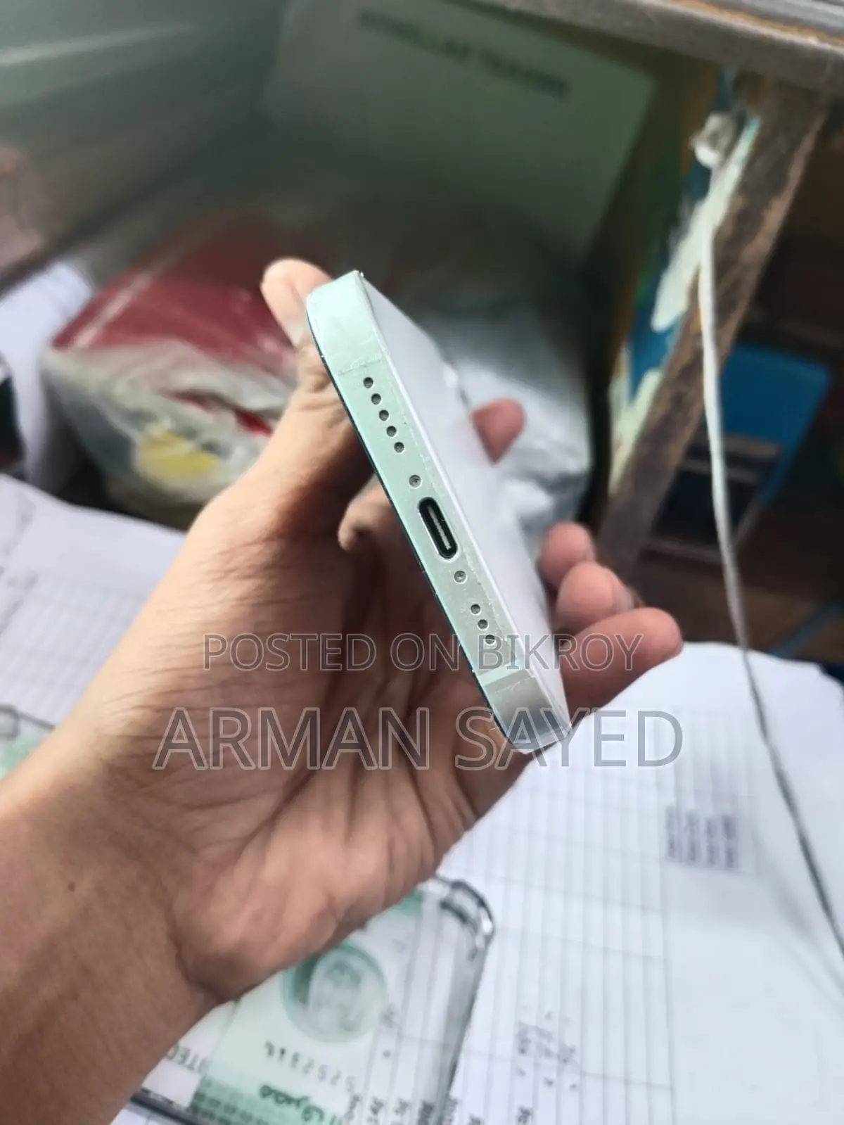 New Apple iPhone 17e 256 GB White