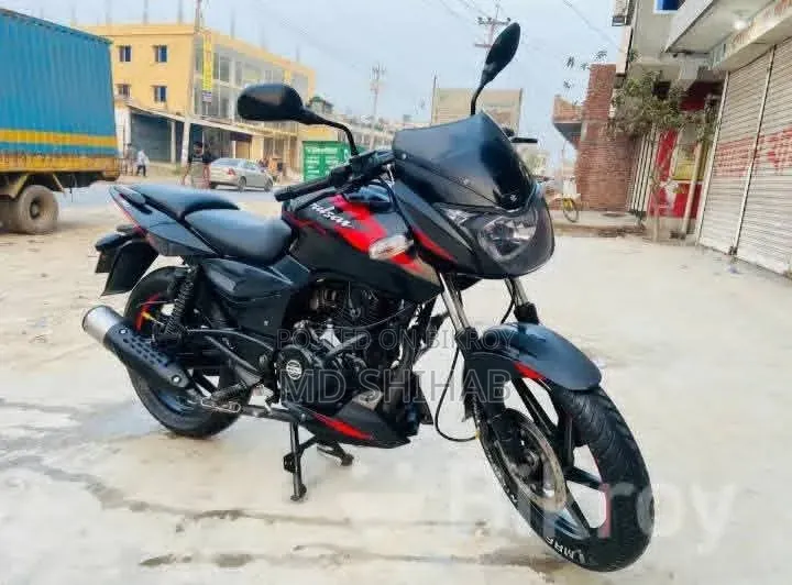 Bajaj Pulsar 150 2022 Black