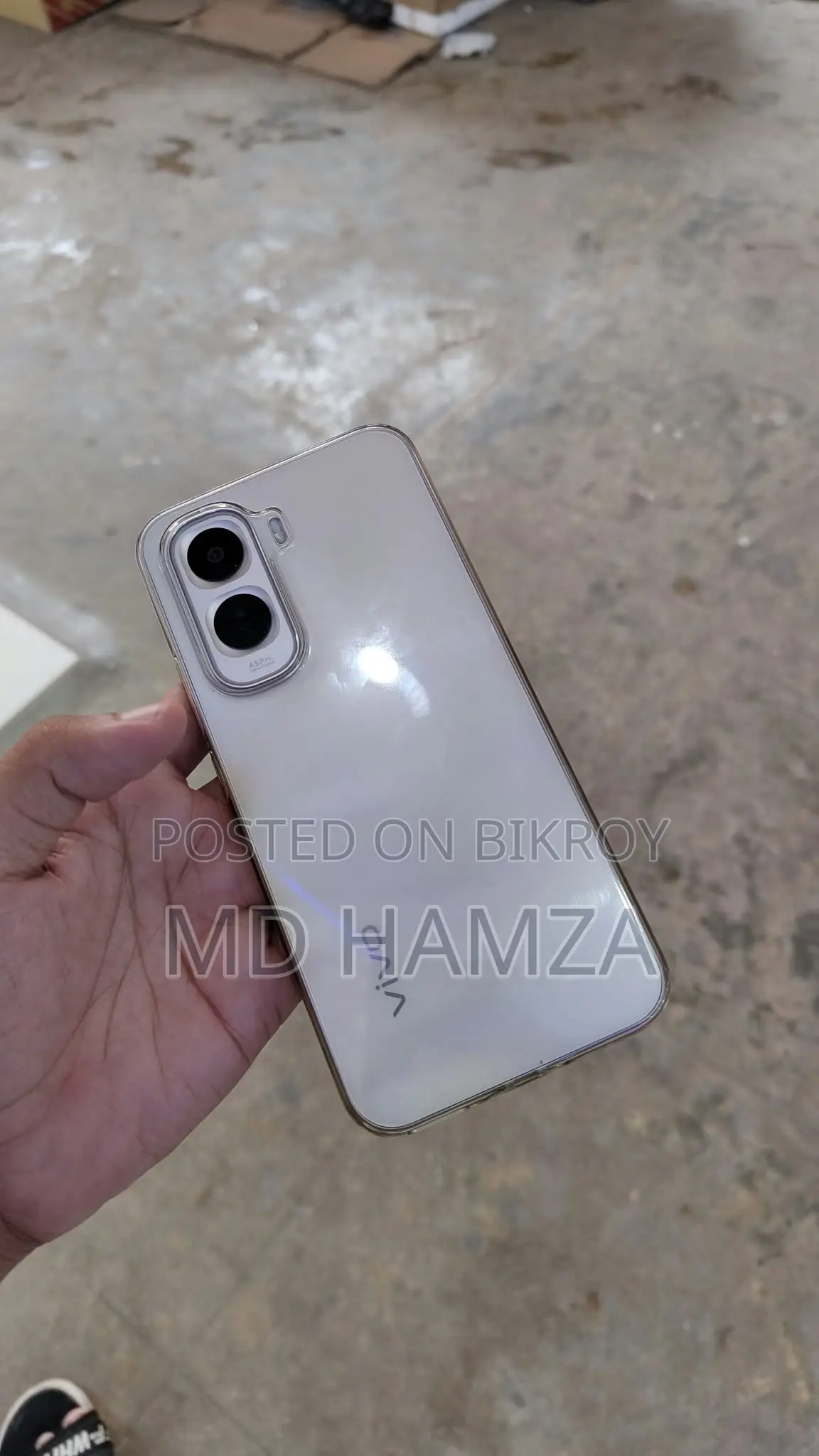 নতুন ভিভো ওয়াই ৫০০ ১২৮ জিবি হোয়াইট