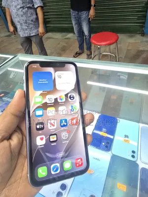 Apple iPhone 11 64 GB Purple