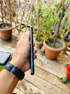 Apple iPhone 11 Pro Max 64 GB Green