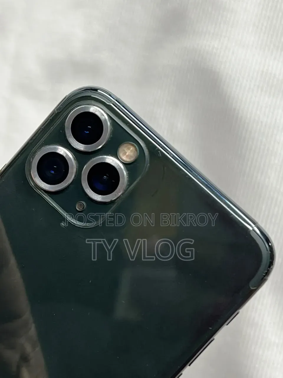 Apple iPhone 11 Pro Max 64 GB Green