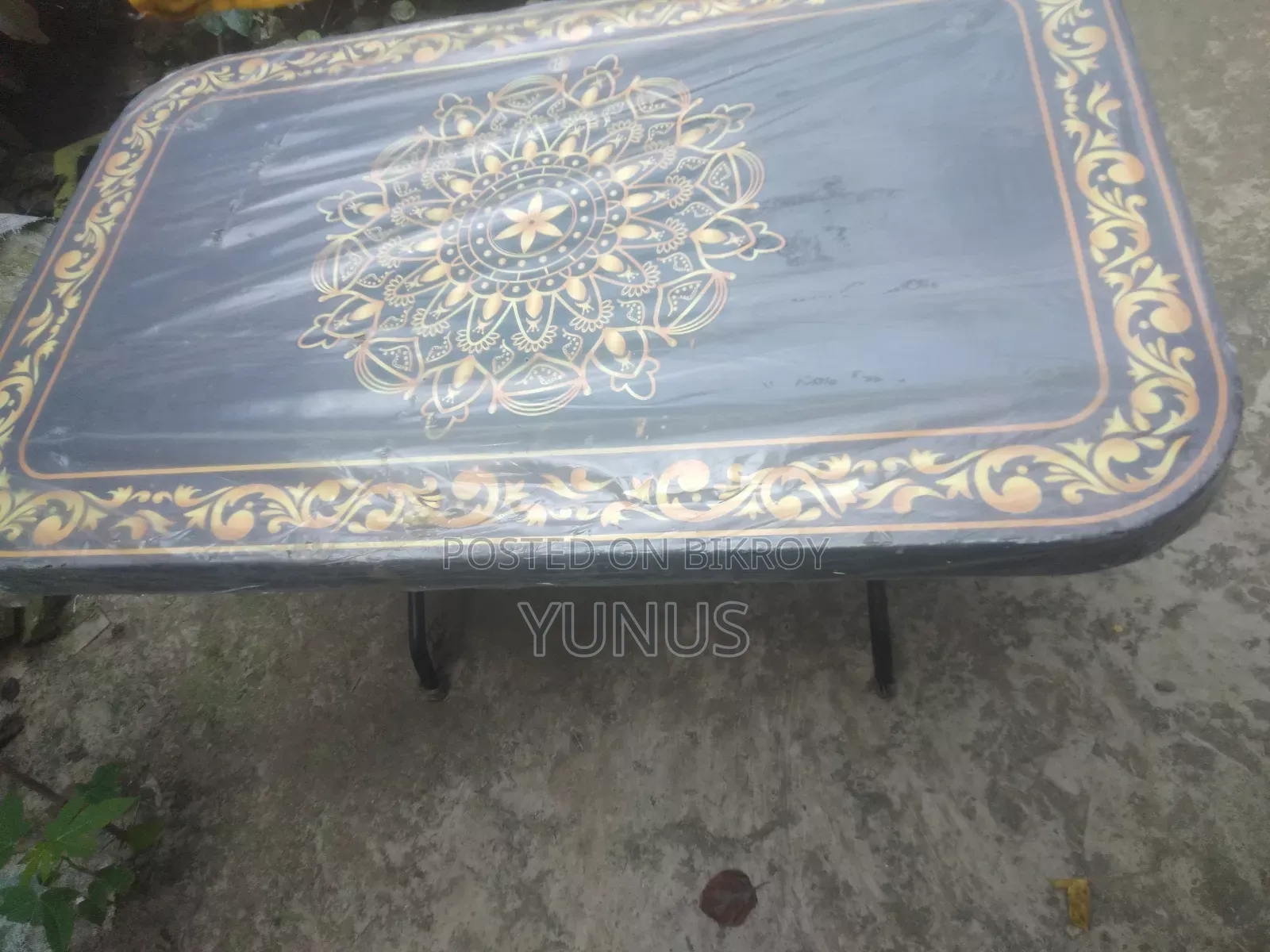 Plastic Table
