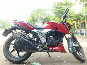 TVS Apache RTR 160 4V 2018 Red