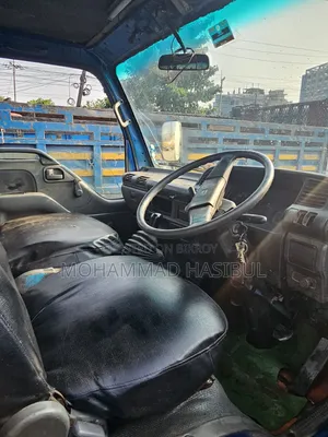 Isuzu Covered Van