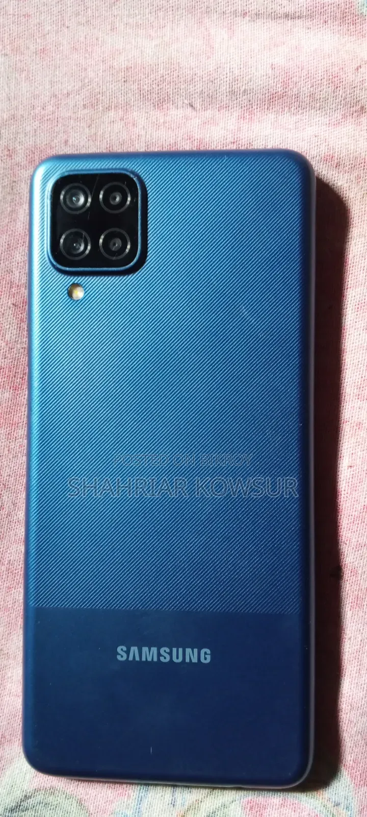 Samsung Galaxy A12 64 GB Blue