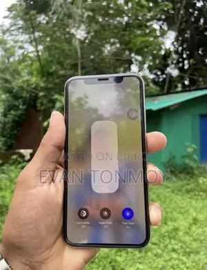 Apple iPhone XS 64 GB White