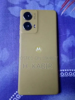 Motorola Moto G85 128 GB Yellow