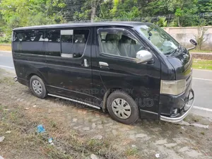 Toyota HiAce 2012 Black