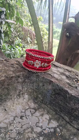 পছন্দ হলে কমেন্ট করুন