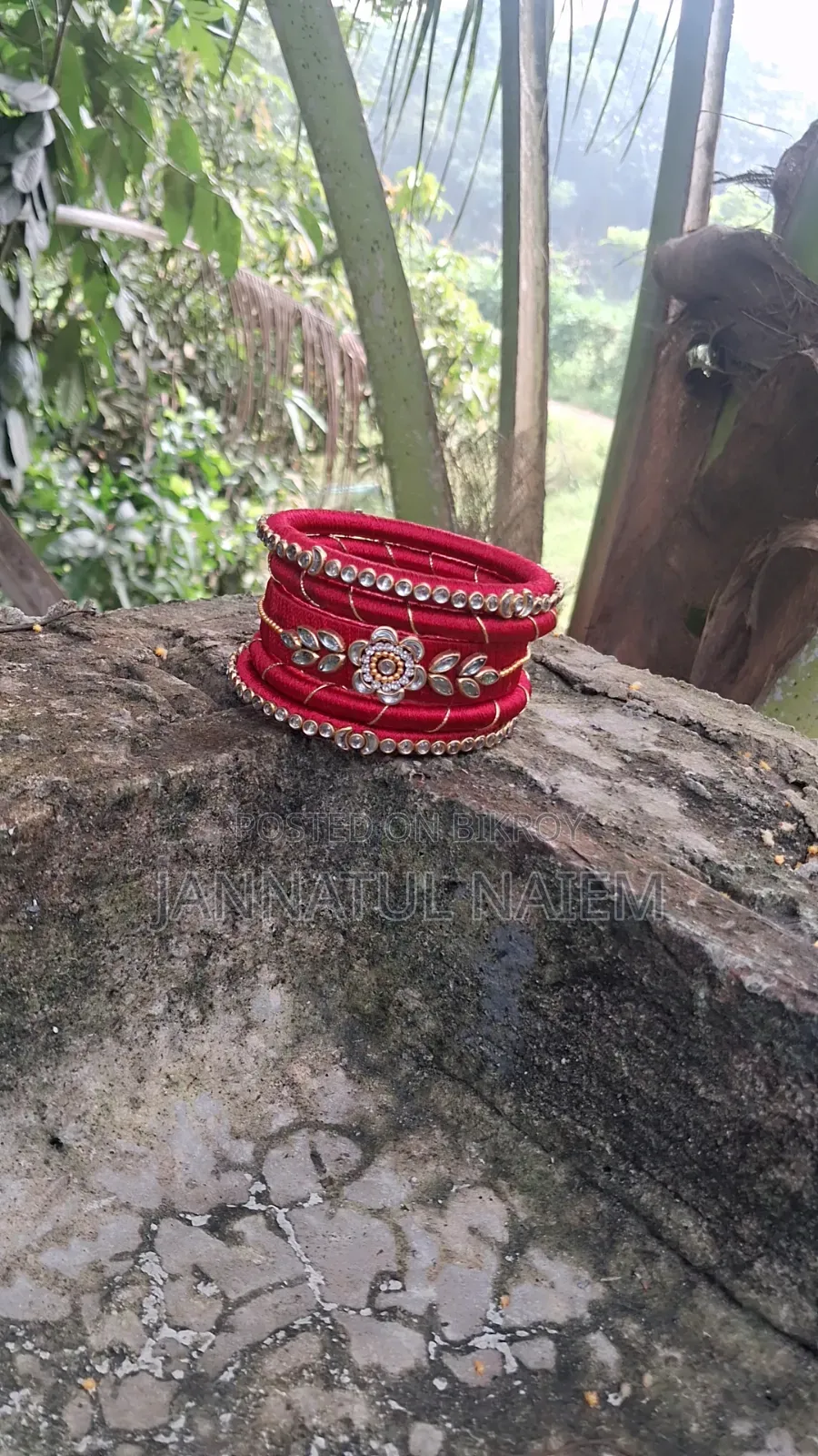 পছন্দ হলে কমেন্ট করুন