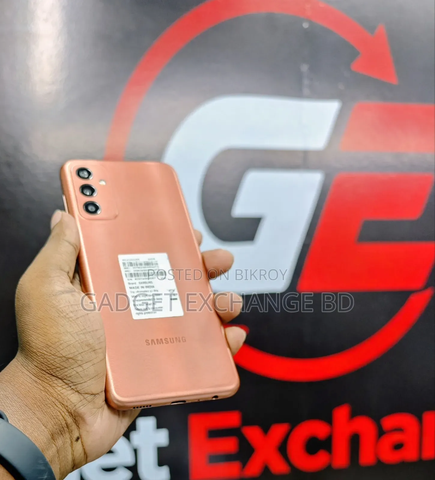 স্যামসাং গ্যালাক্সি এফ১৩ ৬৪ জিবি