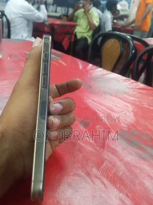 অ্যাপল আইফোন ১৬ প্রো ম্যাক্স ২৫৬ জিবি সিলভার