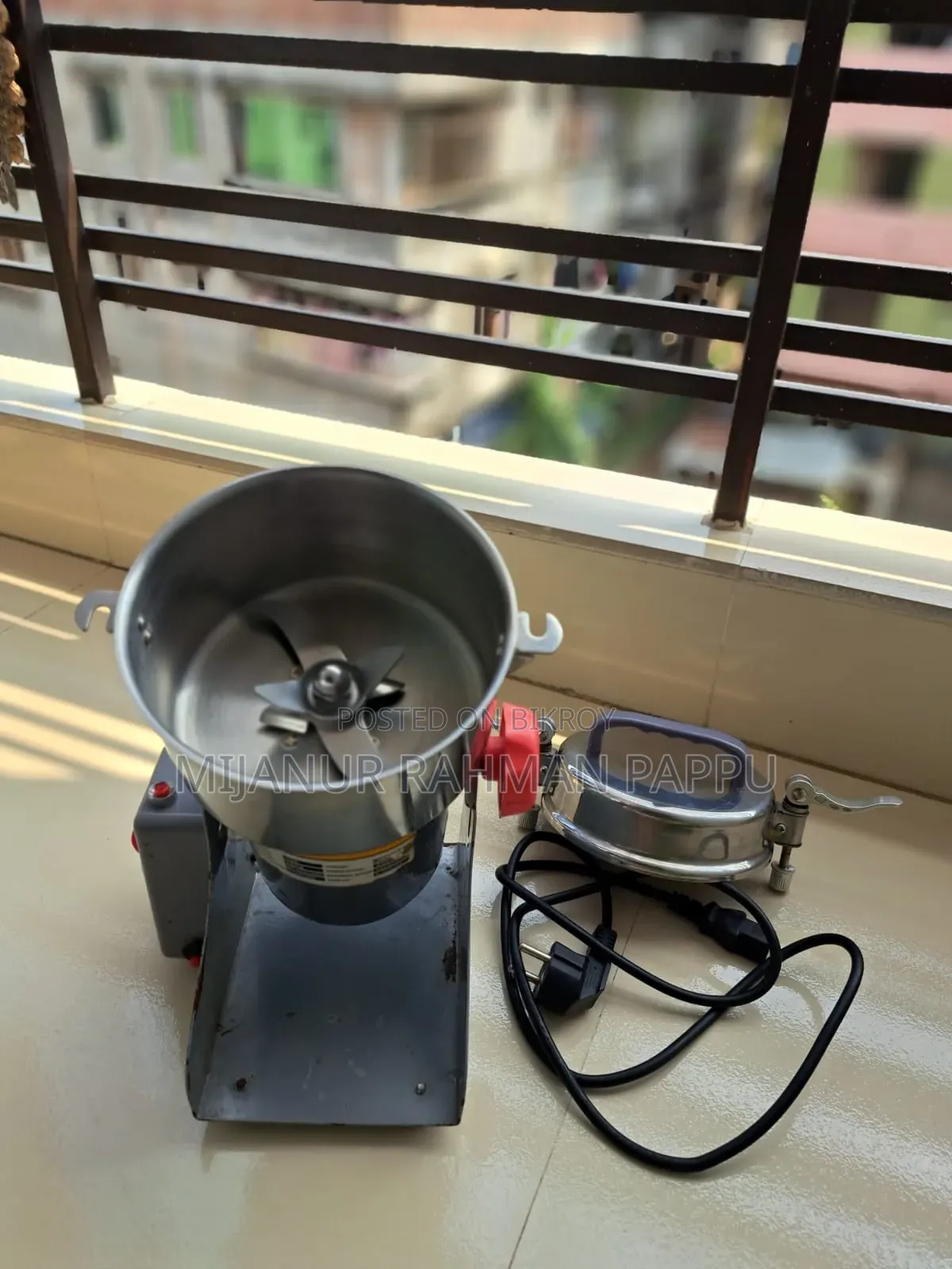 700g Grains Spices Grinder, Dry Food Mill Grinding Machine