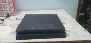 দ্য সনি প্লেস্টেশন ৪ স্লিম