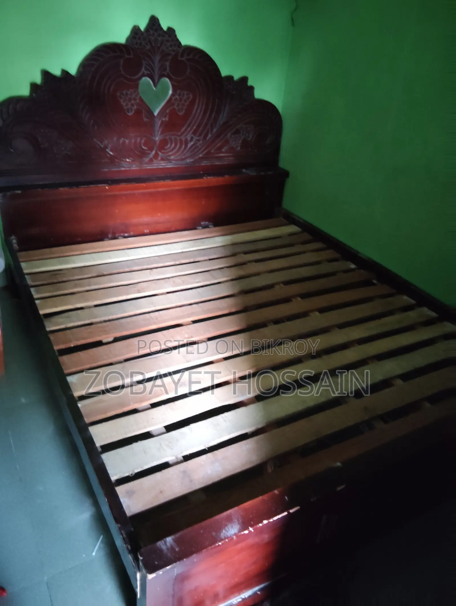 Bed/Khat 6/7 Feet