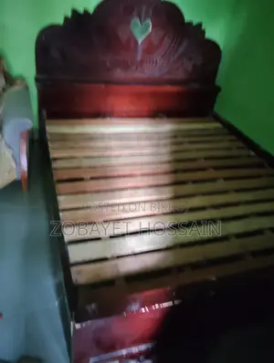 Bed/Khat 6/7 Feet
