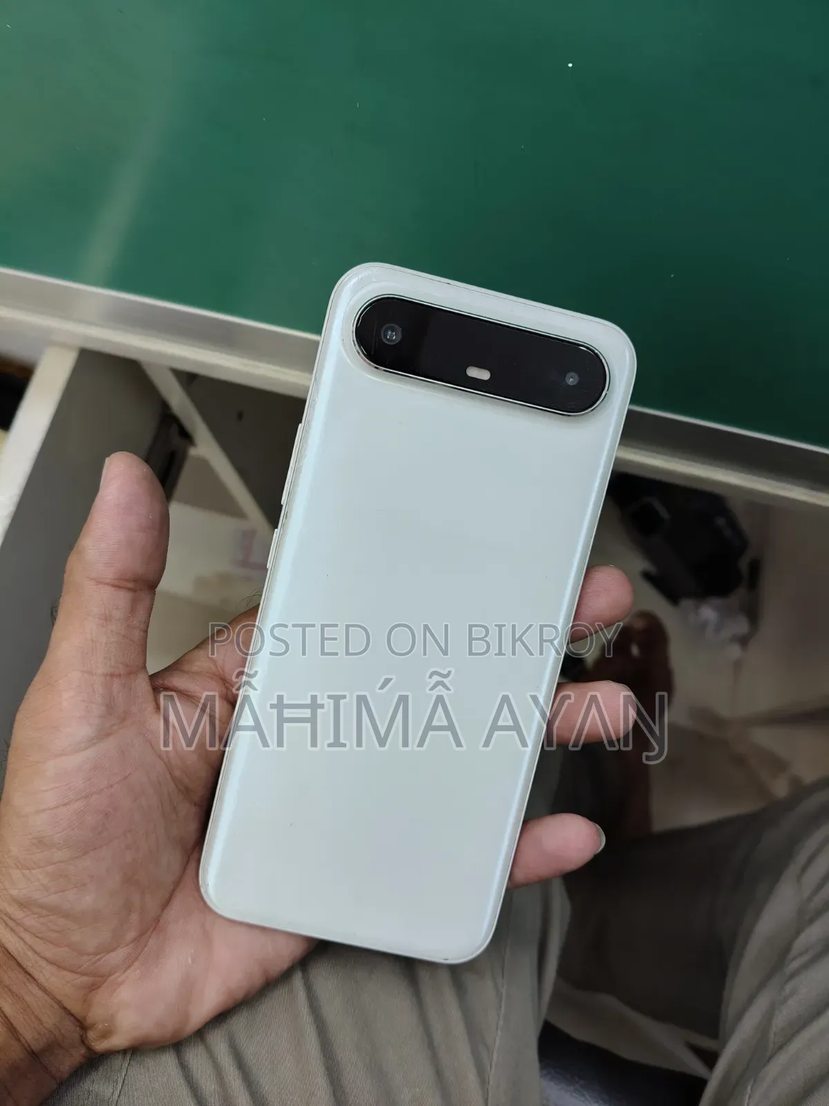 Tecno Pova Slim 5G 256 GB White