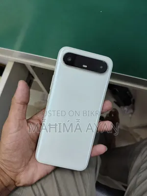 Tecno Pova Slim 5G 256 GB White