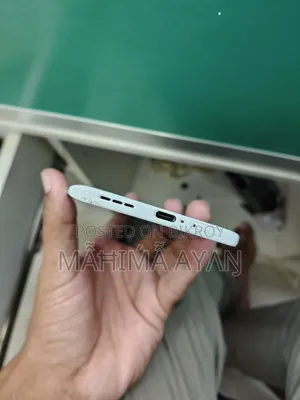 Tecno Pova Slim 5G 256 GB White
