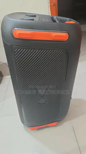 জেবিএল পার্টিবক্স ১১০