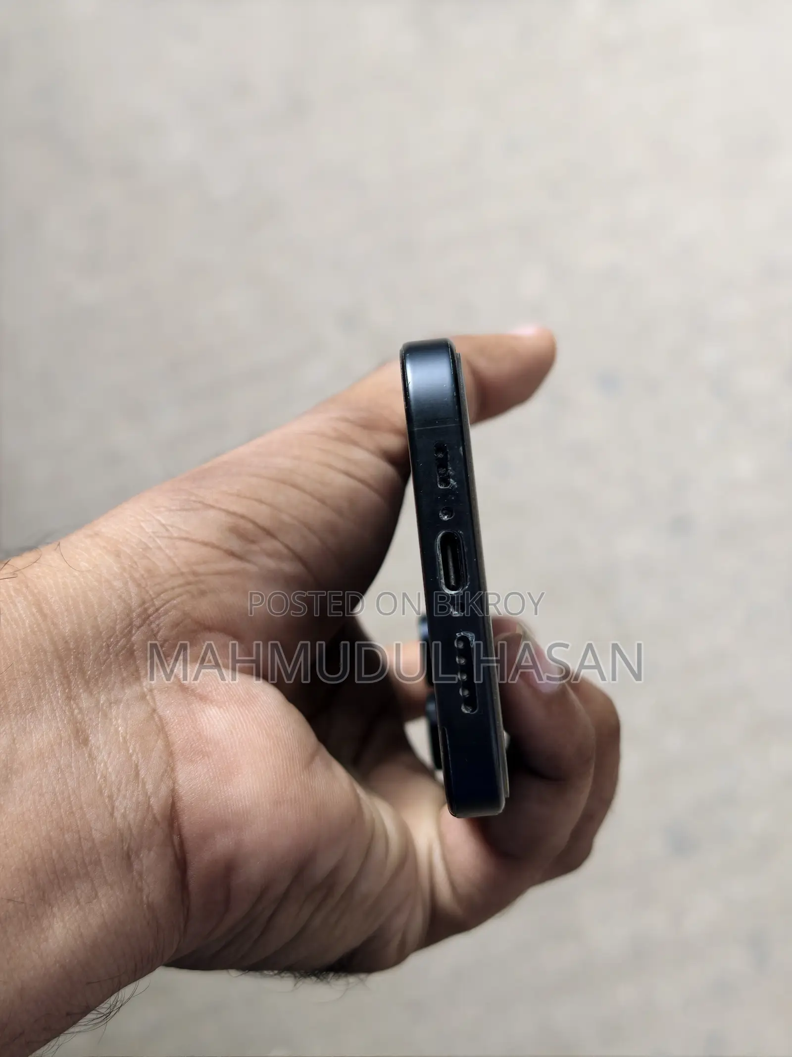 Apple iPhone 16 Pro 128 GB Graphite