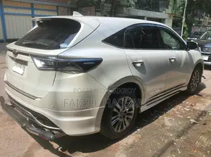 Toyota Harrier 2.0 2014 Pearl