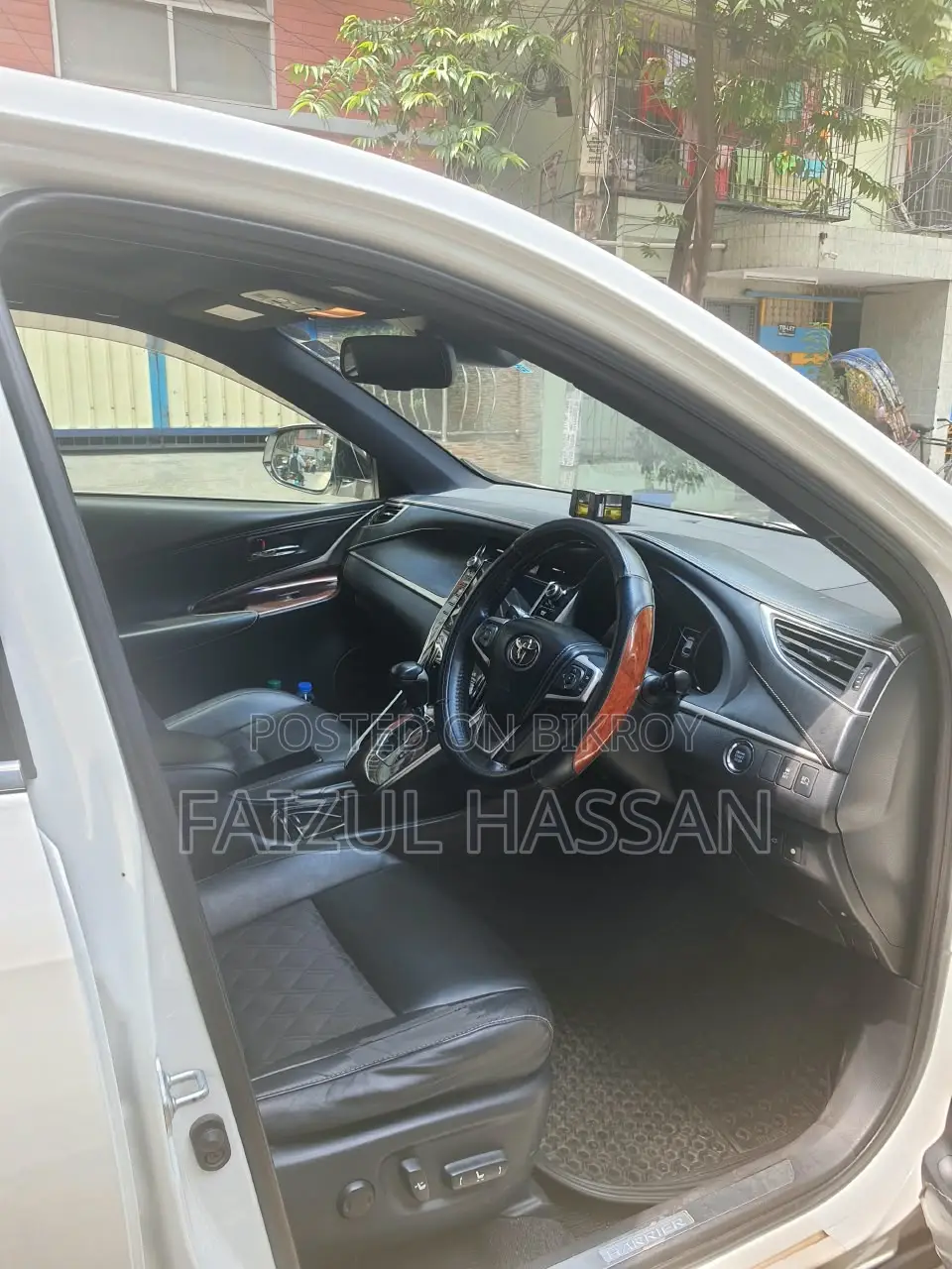 Toyota Harrier 2.0 2014 Pearl
