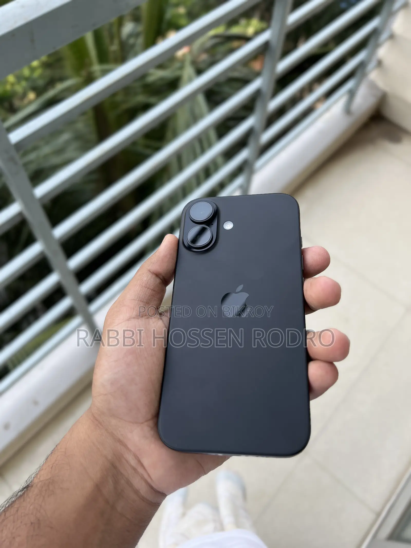 নতুন অ্যাপল আইফোন ১৬ ১২৮ জিবি কালো