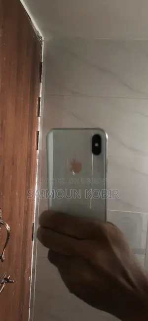 অ্যাপল আইফোন এক্স ৬৪ জিবি হোয়াইট