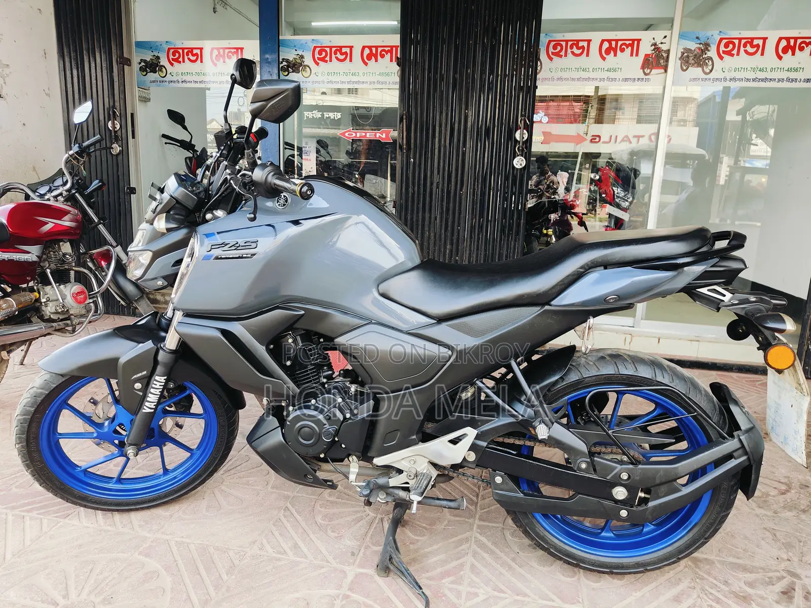 Yamaha FZS V3 2024 Gray