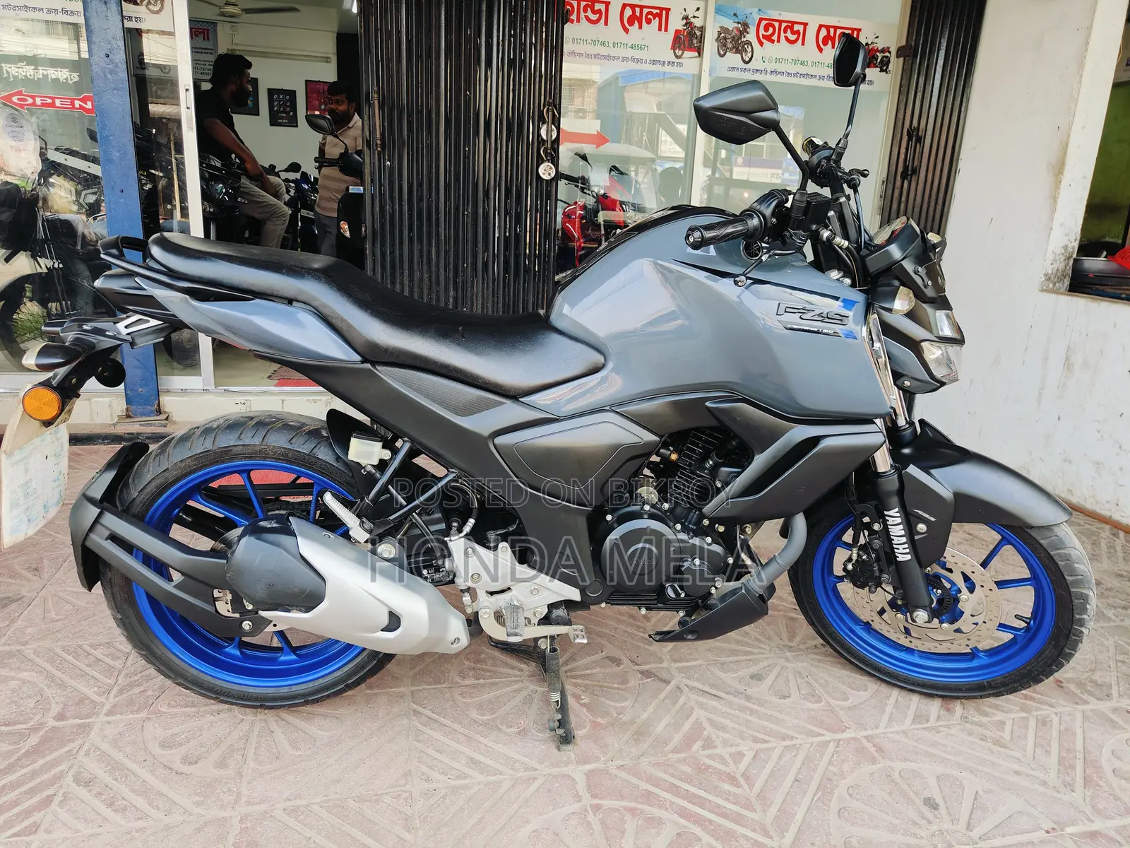 Yamaha FZS V3 2024 Gray