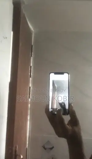 অ্যাপল আইফোন এক্স ৬৪ জিবি হোয়াইট