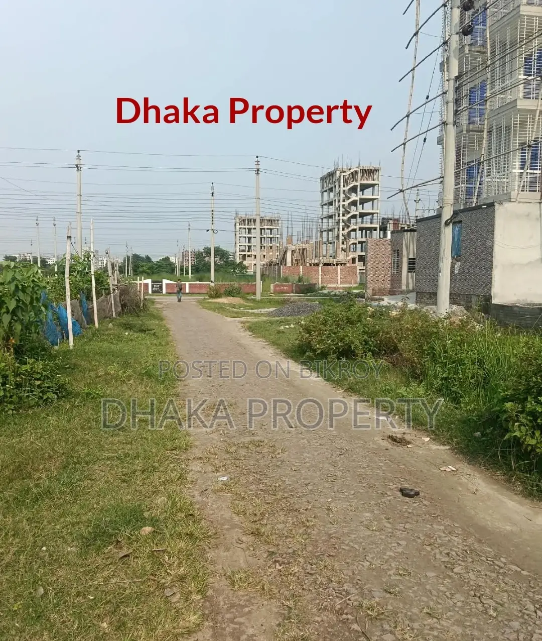 সেক্টর-১৫/বি এ মেট্রো স্টেশন ৩ কাঠা পার্ক ইস্ট।